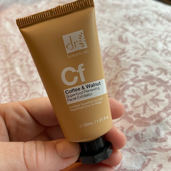 Dr. Botanicals Coffee & Walnut Facial Exfoliator Brand New Vegan & Cruelty Free - Picture 6 of 8